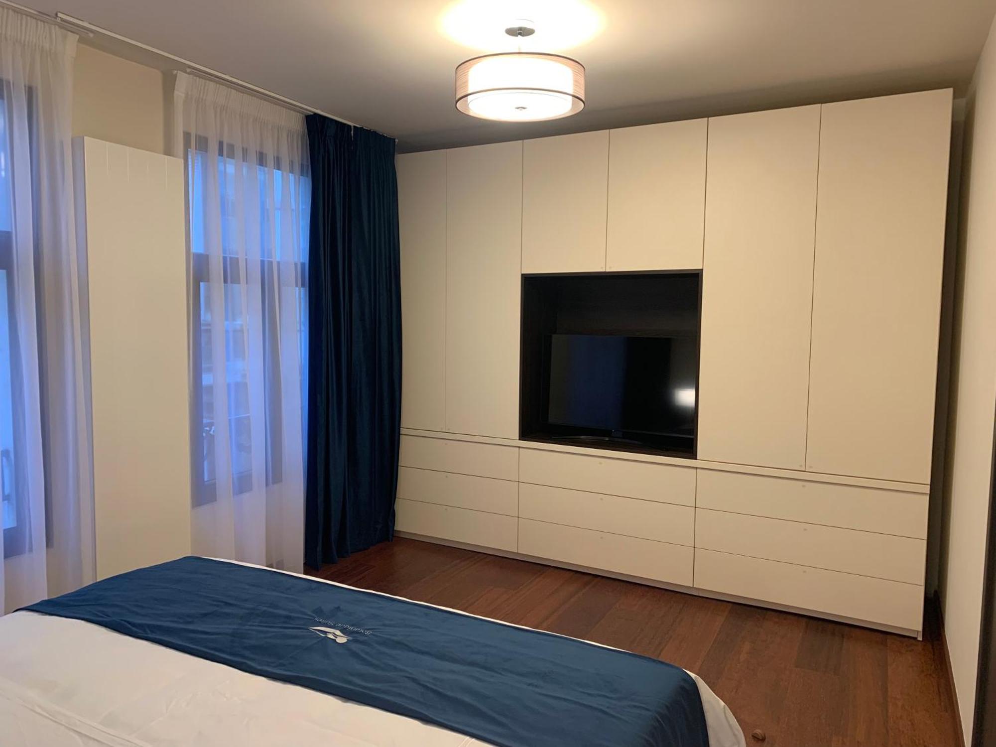 Botanique Suites Airbnb, Антверпен Экстерьер фото
